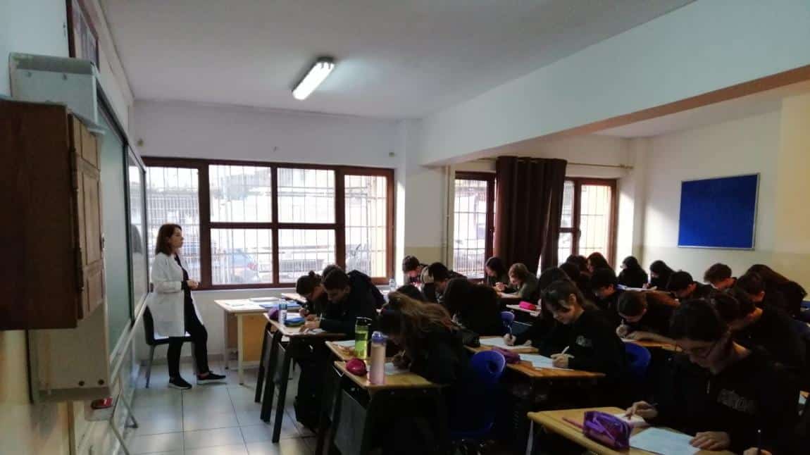 2023-2024 Eğitim Öğretim Yılı Ülke Geneli 1.Dönem 9.Sınıf Matematik ve Türk Dili ve Edebiyatı  2.Ortak Yazılı Sınavı sorunsuz bir şekilde gerçekleşti.